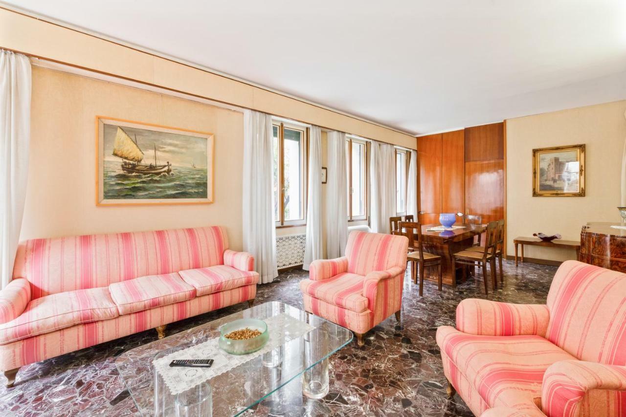 Venice Castello Elegant Apartment Exterior photo